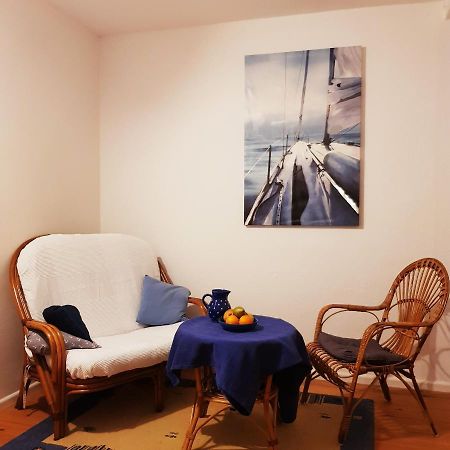 Gemütliche Ferienunterkunft direkt am Meer Holnis Exterior foto